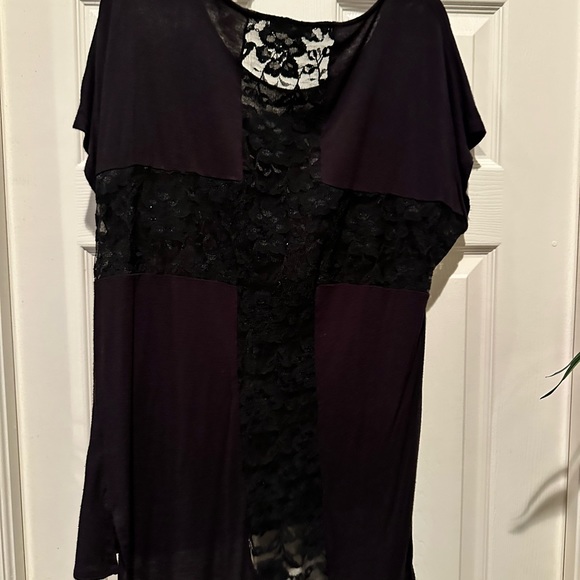 Women’s Solemio Lace Detail Tunic Tee - Picture 7 of 7